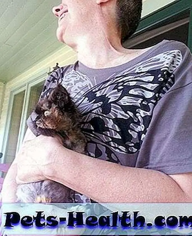 FFoM Executive Director Pamela Hansberry holds Freida. FFoM Executive Director Pamela Hansberry holds Freida.