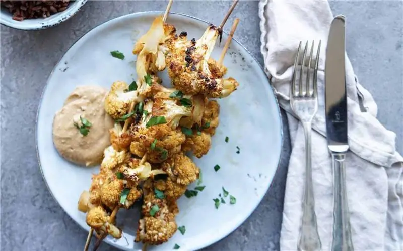 Шашлык из цветной капусты Satay Шашлык из цветной капусты Satay