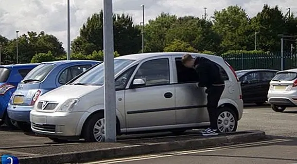 кредит: YouTube