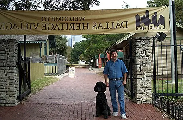 18. Техасский Капитолийский Комплекс, Остин Знаменитое здание Капитолия - это сердце города, окруженное тенистыми площадками, которые приглашают вас и вашу собаку прогуляться.