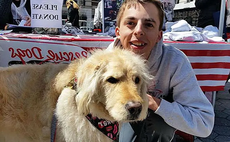 17-летний, который работал в спасении, так как он был 8, является моделью для всех нас