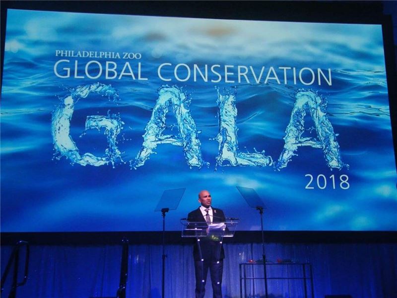 Викаш Татая, директор по охране природы MWF, получил награду Global Conservation Award от имени организации © MWF