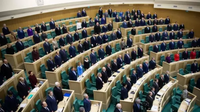 Тексты из варежек: издание «День независимости»