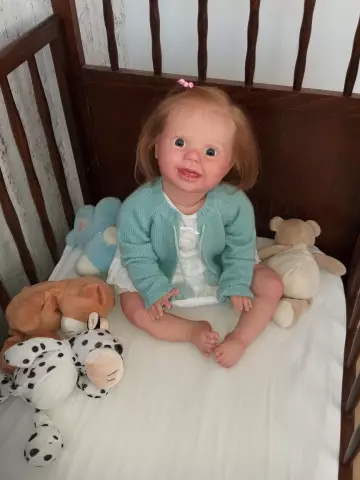 Amelia the Tiny Chihuahua присоединяется к команде миниатюрных терапевтических лошадей
