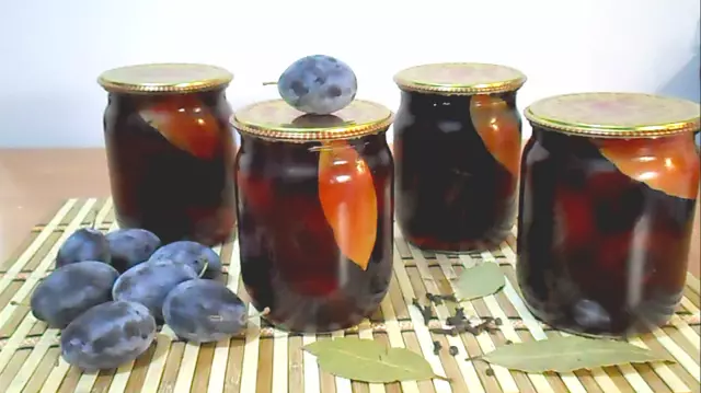 Вкусная собака угощает сделать в Конг