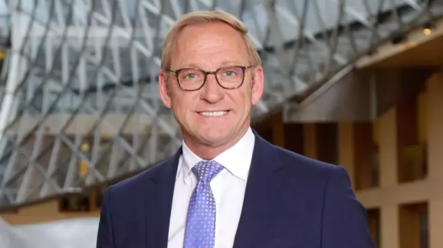 Я думаю, что Bizkit собака для сна должна увидеть ветеринара