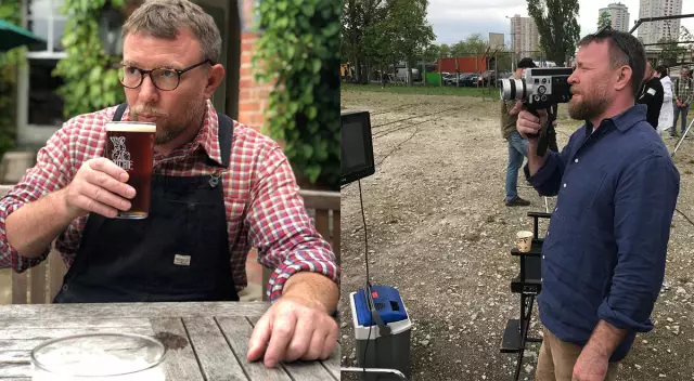 Это национальный месяц с поездами и твоей собакой, и я работаю над Джейком