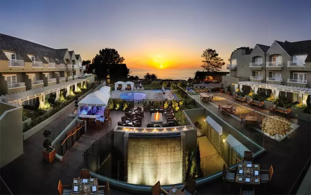 Увеселительное меню Baxter's Dog-Friendly в L'Auberge Del Mar