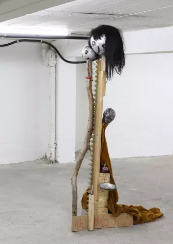 Британская женщина тратит 32 000 долларов на свадьбу