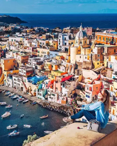 Восточные и западногерманские овчарки не согласны с тем, что лучше