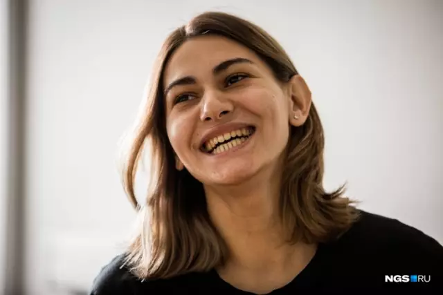 Сотрудник Аризоны К-9, который убил свою полицейскую собаку на 13 часов, заперт в горячем автомобиле, арестован