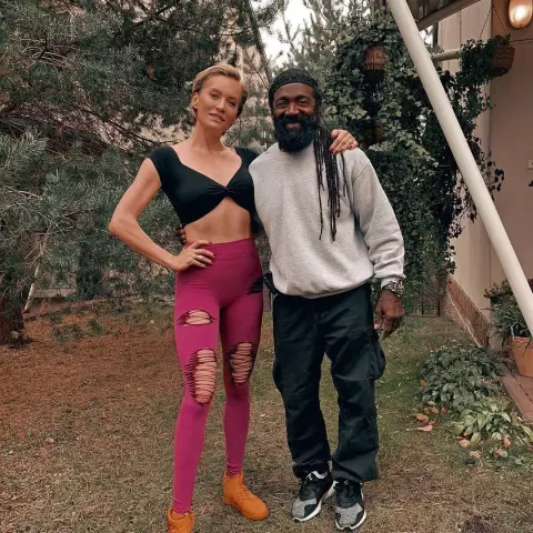 Интервью с Чарльзом Де Линтом, «Урбанистическим фантазистом» и писателем «Canid»