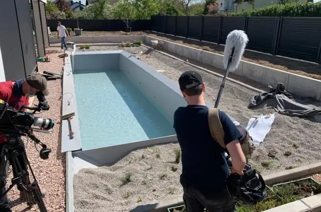 Как построить водоем с ручьем?