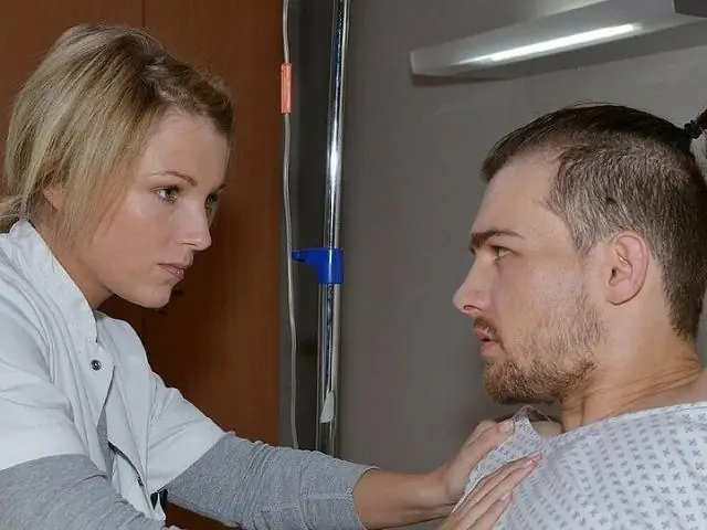 Что случилось с Крисом Комером?