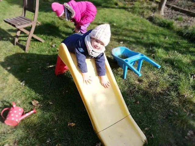 Как сделать лестницу для собаки в кровать?