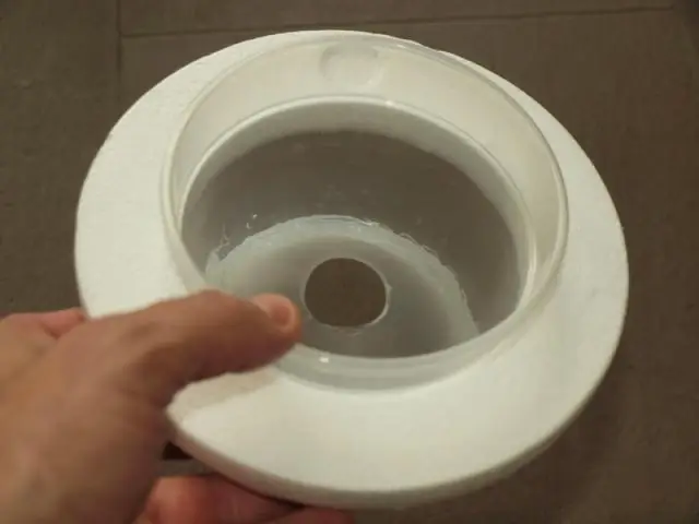 Почему мой измельченный коралл становится коричневым?