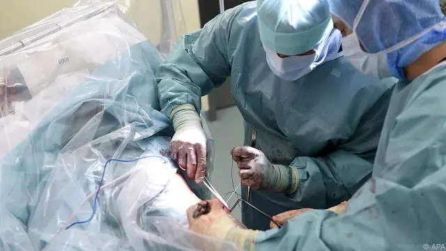 Историческое исследование глобального масштаба раскрывает потенциальные будущие последствия закисления океана: международные исследовательские группы применяют комплексный подход к анализу воздействия