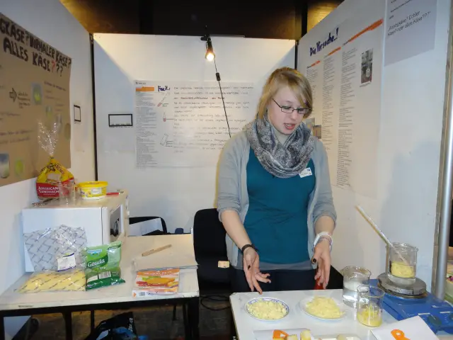 Использование мутантных бактерий для изучения того, как изменения в мембранных белках влияют на функции клеток: колебания в составе фосфолипидов могут вызывать изменения в функции мембранных белков, о