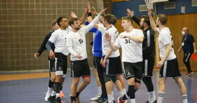 Появление кузнечиков: новый анализ перерисовывает эволюционное древо основного семейства насекомых: изучение генетических взаимоотношений в семействе кузнечиков Acrididae указывает на южноамериканское