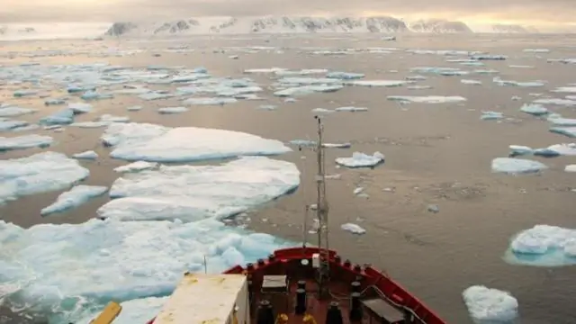 Посмотрите, как арктический морской лед теряет свою защиту от потепления летом