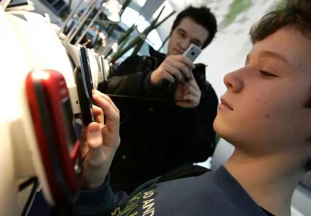 Соревновательные мужчины - это и благословение, и проклятие, показало исследование