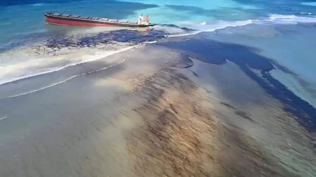 Всасывание разлитой нефти: композиционный материал из органогелатора и целлюлозы для практического и экологически чистого сбора морских разливов нефти