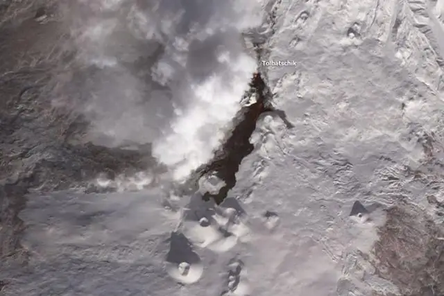 Добираемся до истоков расплавленных горных пород Исландии