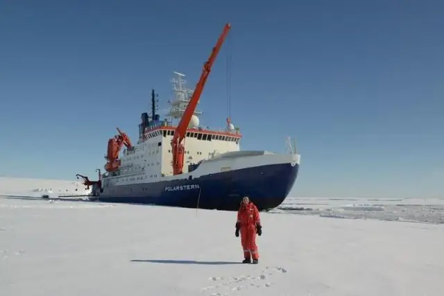 Айсберги: математическая модель рассчитывает разрушение шельфового льда