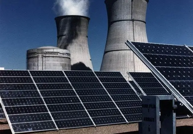 Глаза насекомых вдохновили на новый дизайн солнечных батарей