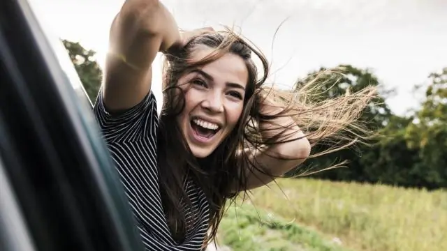 Индивидуальность определяет коллективное поведение стайных рыб: исследователи выясняют роль индивидуальных характеристик в коллективном поведении групп животных