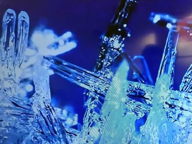 Антарктида: Ветер сублимирует снежинки