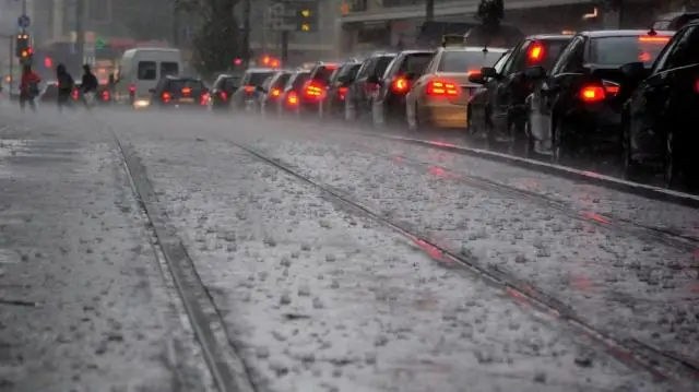 Как рождается лед в облаках: больше беспорядка