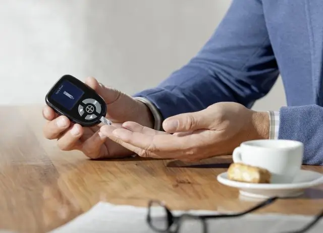 Использование приматов-«актеров», вводящее в заблуждение миллионы зрителей