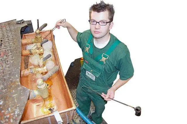 Почему выразительные брови могли иметь значение в эволюции человека: исследование, которое подняло несколько бровей: почему выразительные брови могли иметь значение в эволюции человека