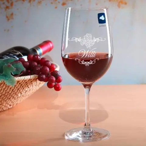 Гравированный крымский каменный артефакт может демонстрировать неандертальскую символику: новая структура помогает интерпретировать гравюры на каменных артефактах