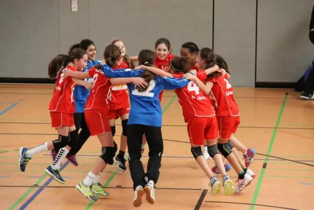 Манакины женского пола используют мужской брачный призыв, когда им имплантированы мужские гормоны