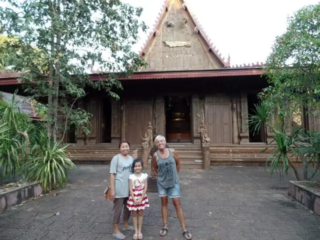 Динозавры процветали до удара астероида, который уничтожил их