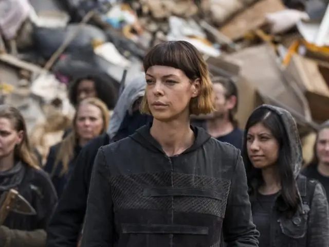 Красные водоросли крадут гены у бактерий, чтобы справляться с экологическими стрессами: исследования могут привести к появлению дизайнерских водорослей, производящих топливо и химикаты для очистки