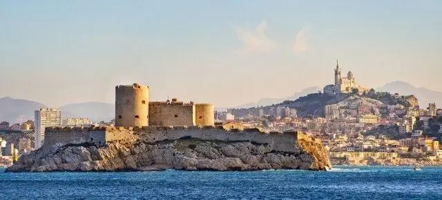 На холодных и сухих планетах может быть много ураганов: исследование опровергает общепринятое мнение о том, что вода необходима для создания циклонов