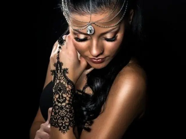 Когда корни растений научились следовать гравитации: ученые определили ключевые этапы эволюции роста корней под действием гравитации