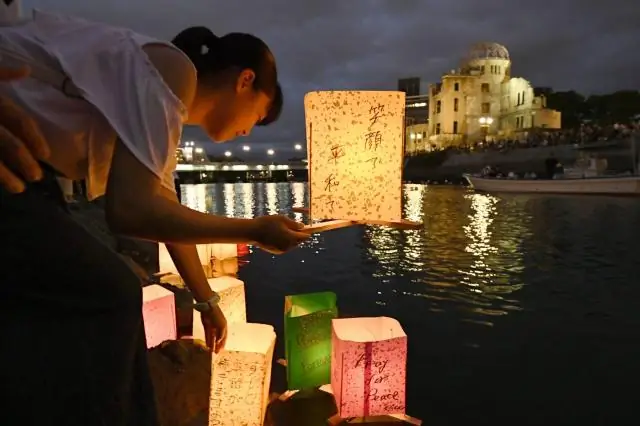 Бактериальная гонка вооружений может формировать кишечный микробиом: большие подвижные генные кластеры защищают от токсического воздействия конкурирующих бактерий