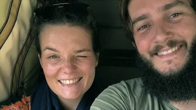 Бактериальные сообщества путешествуют автостопом по морскому пластиковому мусору