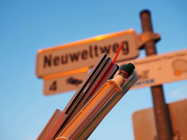 Цель по климату на два градуса достижима без досрочного вывода инфраструктуры из эксплуатации: Но для достижения цели по стабилизации климата на 1,5 градуса требуется, чтобы электростанции и другая эн