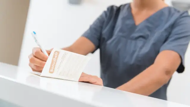 Разрушение глициновых рецепторов для изучения эмбрионального развития и функции мозга: совместная работа выявила новую функцию глициновых рецепторов во время эмбрионального развития